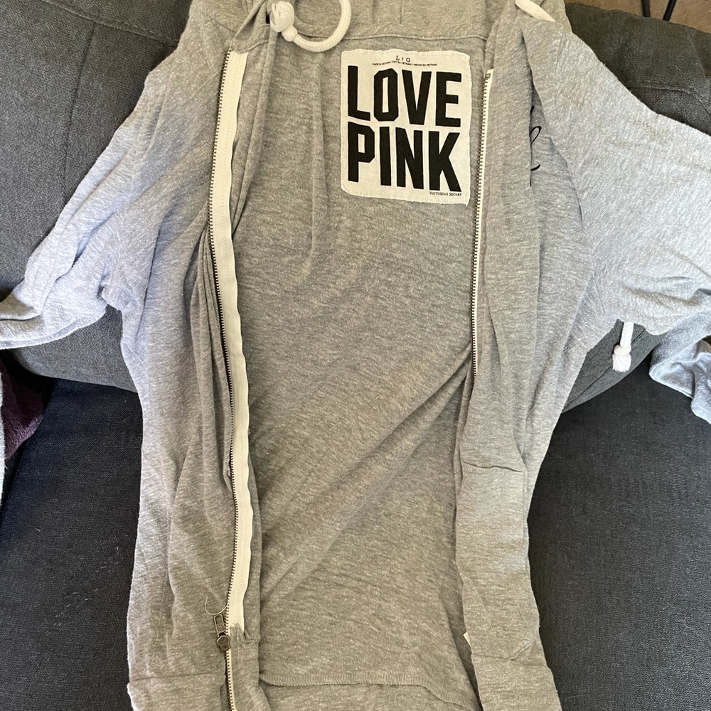 The best PINK light weight pull on jacket!